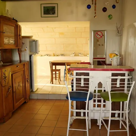 بيت للعطل Maison De Independante Avec Jardin, Bbq, Ping-pong Et Petite Piscine, Adaptee Pour Enfants - Fr-1-410-134 Ruille-Sur-Loir